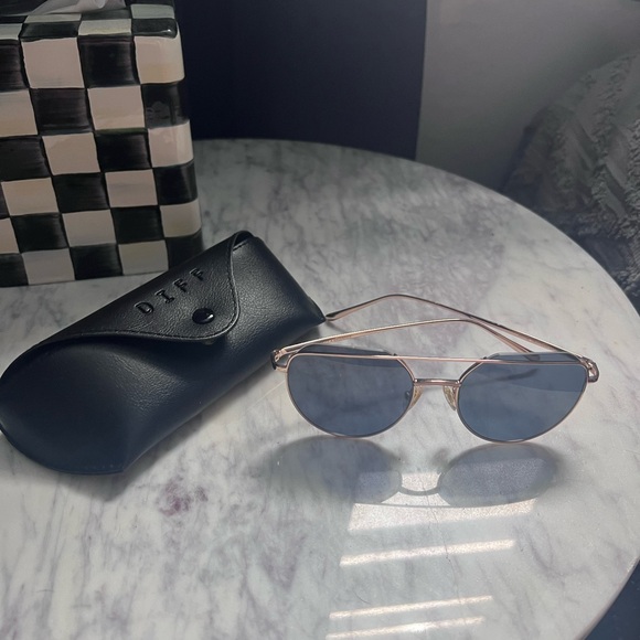 Diff Sunglasses - Picture 4 of 4
